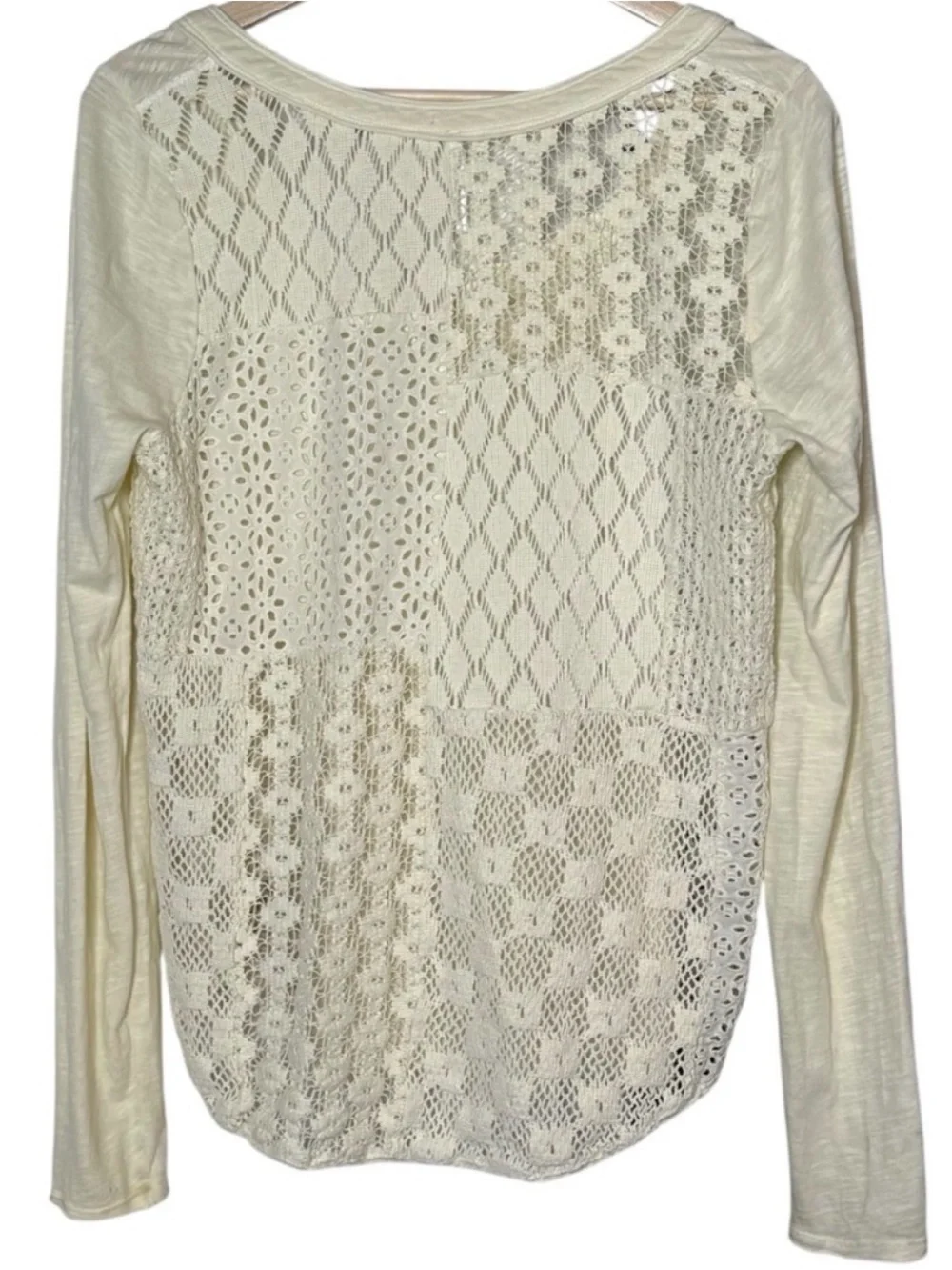 Free People Patchwork Crochet Lace Back Long Sleeve Top Size L Boho Ivory beach
